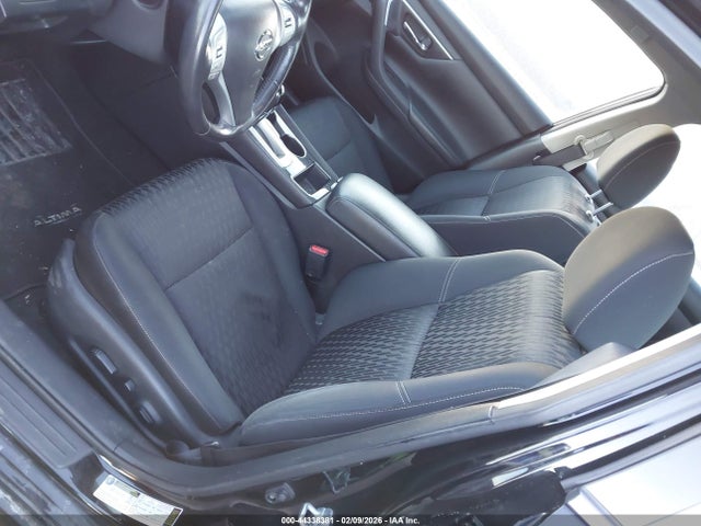 1N4AL3AP0JC147059 Nissan Altima 2.5 Sv