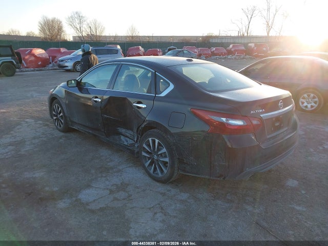 1N4AL3AP0JC147059 Nissan Altima 2.5 Sv