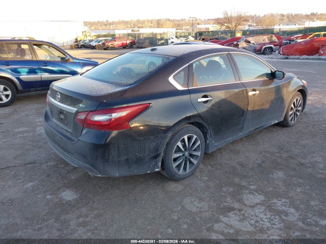 1N4AL3AP0JC147059 Nissan Altima 2.5 Sv