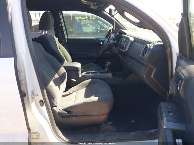 5TFCZ5AN3HX113745 Toyota Tacoma Trd Off Road