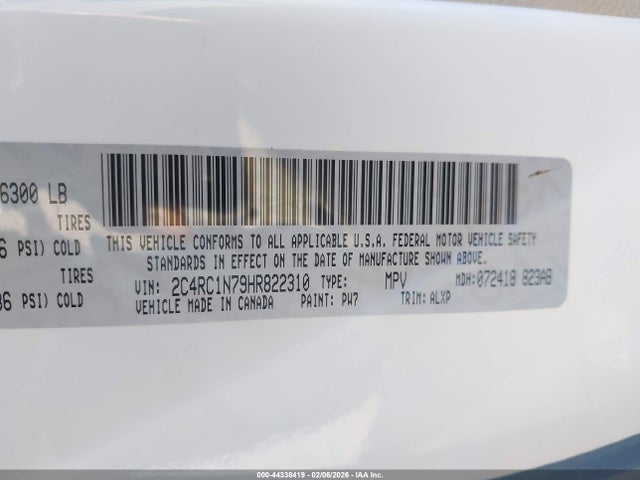 2017 CHRYSLER PACIFICA HYBRID 2C4RC1N79HR822310 Photo 8