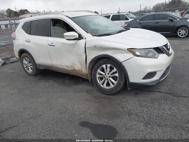 Nissan ROGUE SV 2015 5N1AT2MV5FC762935 главное изображение