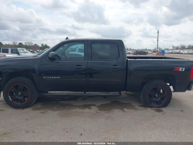 2011 Chevrolet Silverado 1500 Lt მანქანა იყიდება აუქციონზე, vin: 3GCPKSE30BG140684, აუქციონის ნომერი: 44338442