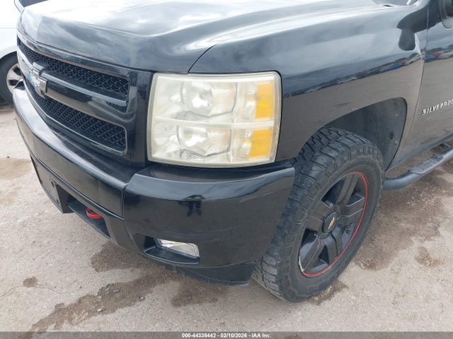2011 Chevrolet Silverado 1500 Lt მანქანა იყიდება აუქციონზე, vin: 3GCPKSE30BG140684, აუქციონის ნომერი: 44338442