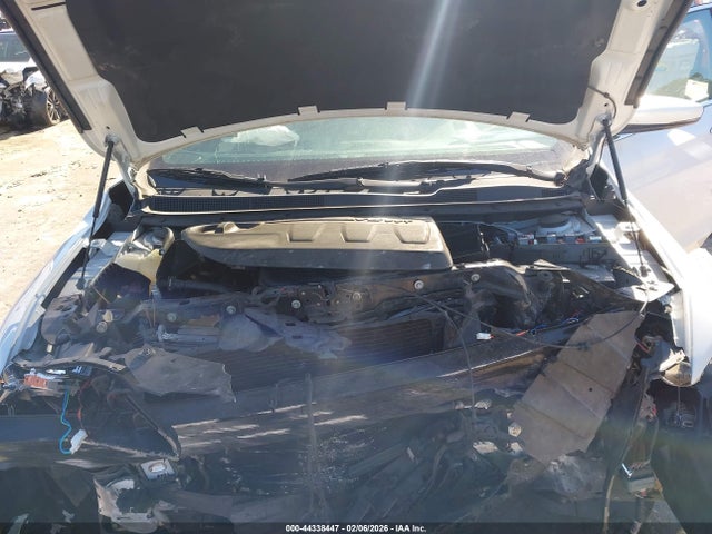 Продажа на аукционе авто 2016 Chrysler 200 C, vin: 1C3CCCCG6GN162490, номер лота: 44338447