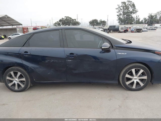 Toyota Mirai 2017 JTDBVRBD3HA001762 Image 13