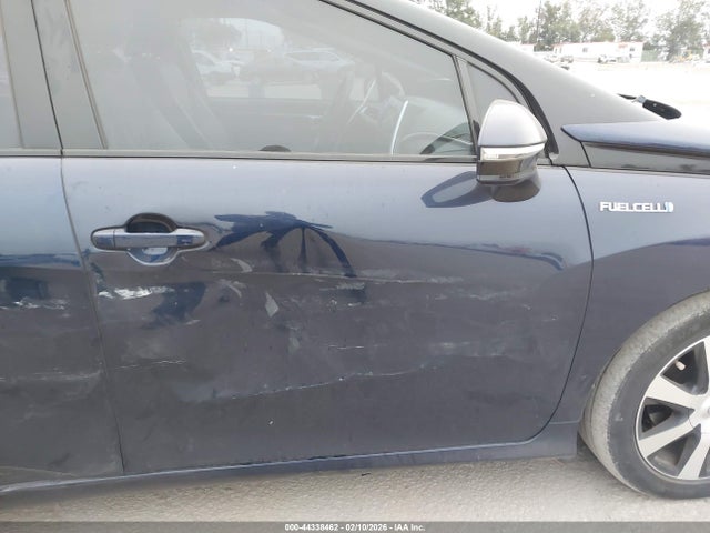Toyota Mirai 2017 JTDBVRBD3HA001762 Image 6