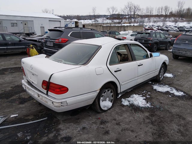 1999 MERCEDES-BENZ E 320 WDBJF65H5XA855915 Photo 3