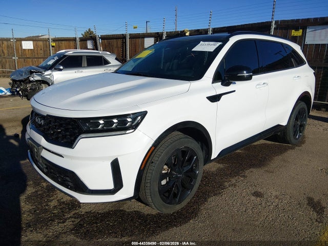KIA SORENTO SX 2022 5XYRKDLF7NG151184 Image 2