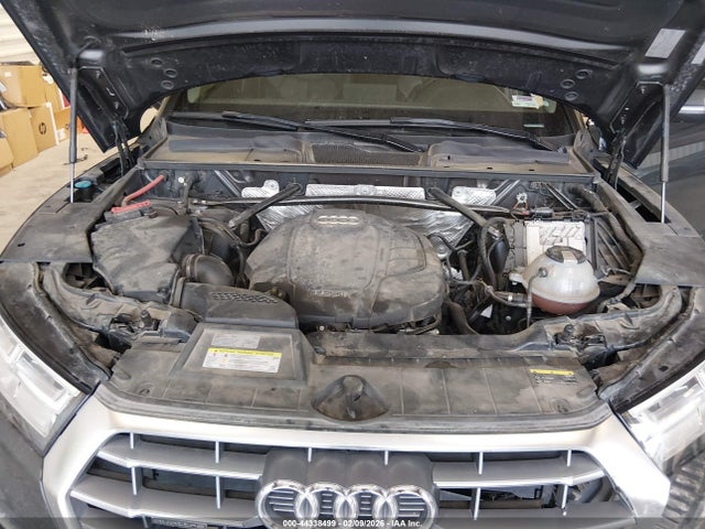 WA1BNAFY0J2064973 Audi Q5 2.0t Premium/2.0t Tech Premium