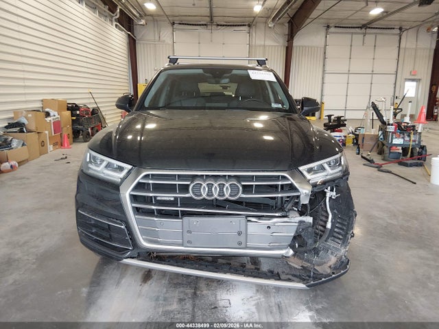 WA1BNAFY0J2064973 Audi Q5 2.0t Premium/2.0t Tech Premium