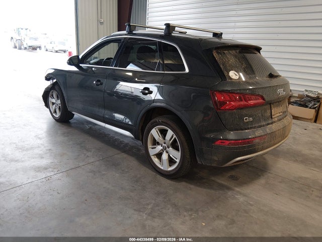 WA1BNAFY0J2064973 Audi Q5 2.0t Premium/2.0t Tech Premium