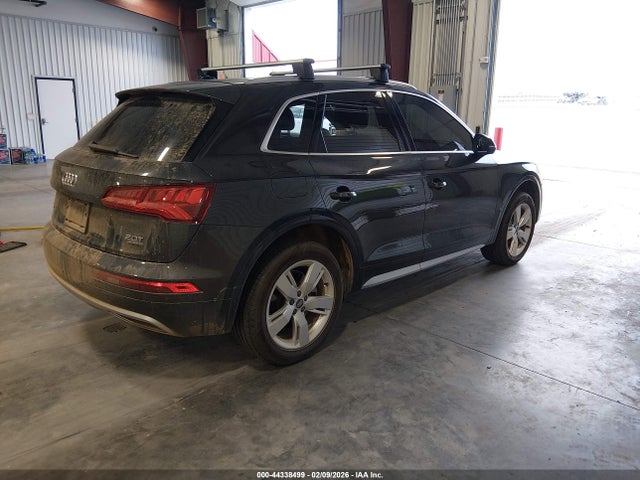 WA1BNAFY0J2064973 Audi Q5 2.0t Premium/2.0t Tech Premium