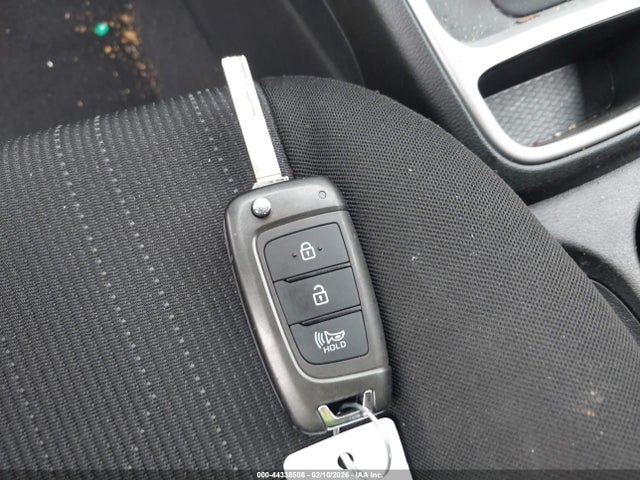 2025 Hyundai Venue Se მანქანა იყიდება აუქციონზე, vin: KMHRB8A33SU392195, აუქციონის ნომერი: 44338506