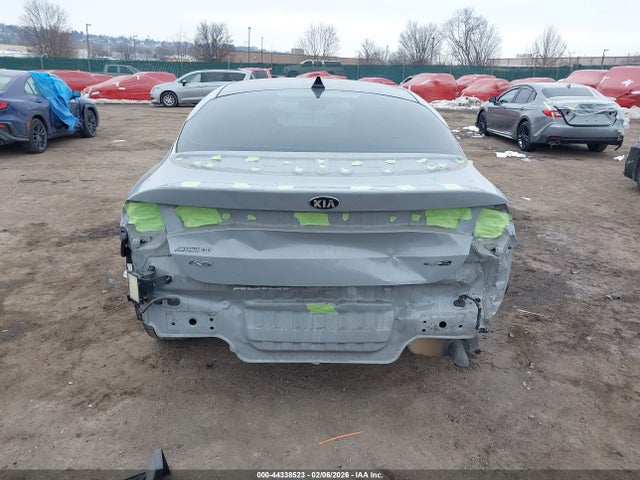 5XXG64J2XMG053183 KIA K5 Gt-line