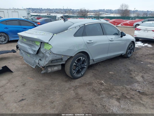 5XXG64J2XMG053183 KIA K5 Gt-line
