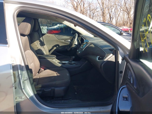 44338554 :رقم المزاد ، 1G1ZD5ST3JF150160 vin ، 2018 Chevrolet Malibu Lt مزاد بيع