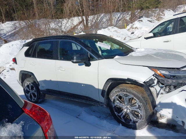 Продажа на аукционе авто 2024 Toyota Rav4 Prime Xse, vin: JTMEB3FV2RD202350, номер лота: 44338576