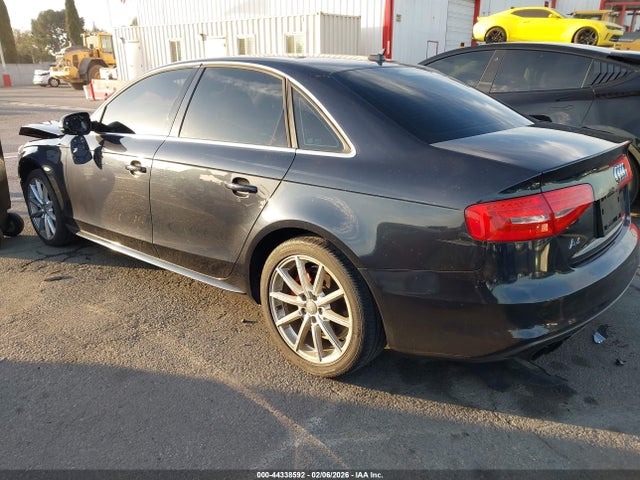 2014 AUDI A4 WAUEFAFLXEN023322 Photo 2