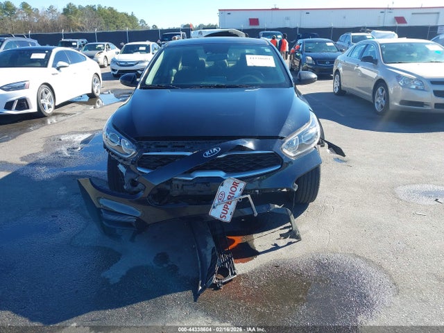 2021 Kia Forte Lxs მანქანა იყიდება აუქციონზე, vin: 3KPF24ADXME382886, აუქციონის ნომერი: 44338604