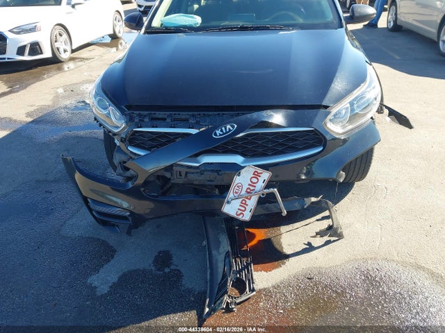 2021 Kia Forte Lxs მანქანა იყიდება აუქციონზე, vin: 3KPF24ADXME382886, აუქციონის ნომერი: 44338604