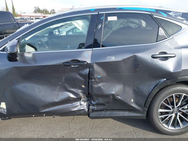 44338627 :رقم المزاد ، JTJGKCEZXS2063502 vin ، 2025 Lexus Nx 350h Premium مزاد بيع