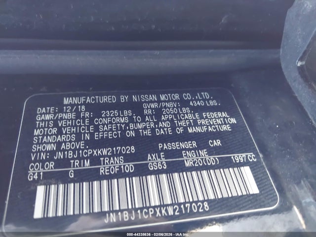 JN1BJ1CPXKW217028 Nissan Rogue Sport S