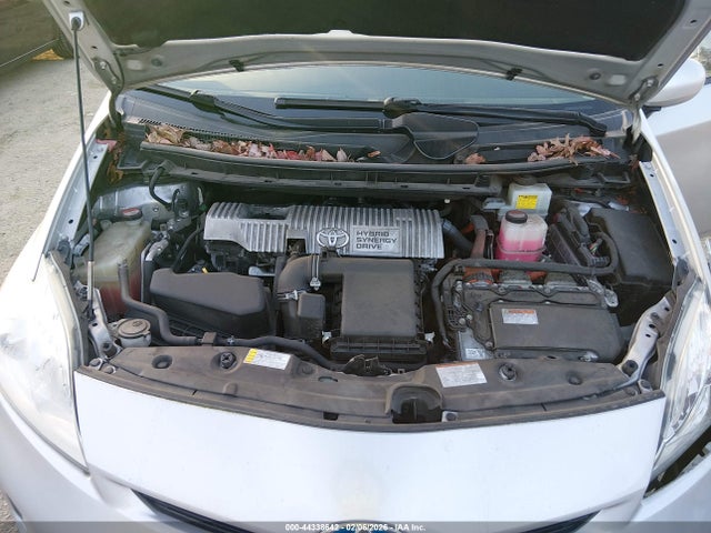Toyota Prius Two 2015 JTDKN3DU6F0477615 Image 10