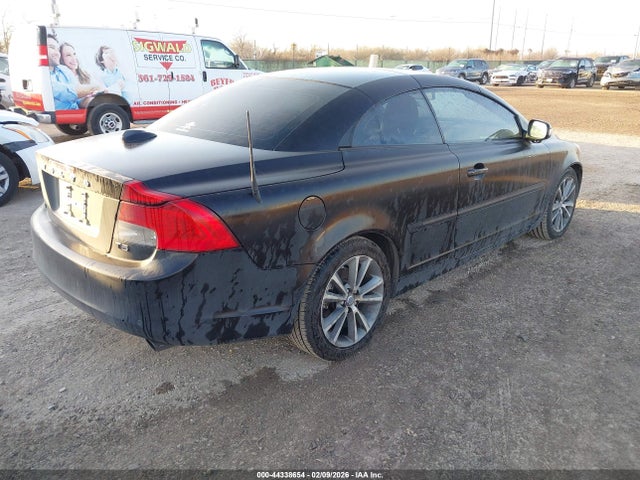 2013 VOLVO C70 YV1672MC0DJ141991 Photo 3