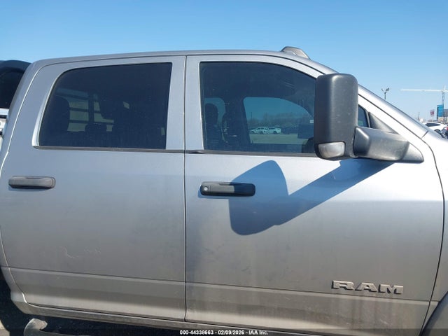 44338663 :رقم المزاد ، 3C7WRTCL5LG279701 vin ، 2020 Ram 3500 Chassis Tradesman/slt/laramie/limited مزاد بيع