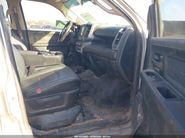 44338663 :رقم المزاد ، 3C7WRTCL5LG279701 vin ، 2020 Ram 3500 Chassis Tradesman/slt/laramie/limited مزاد بيع