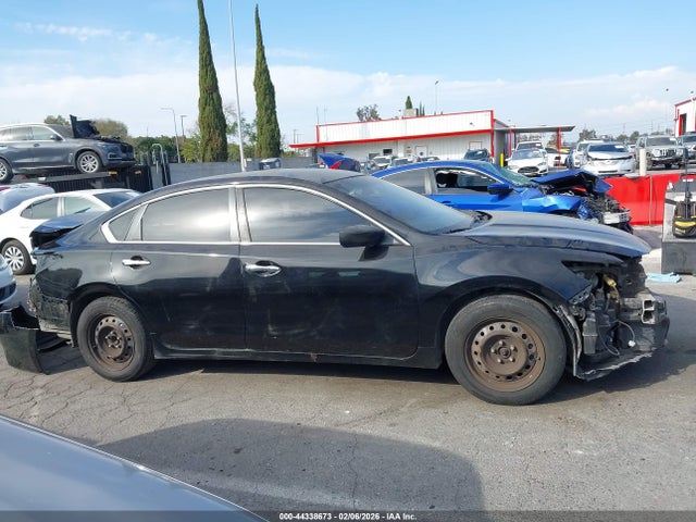 1N4AL3AP2GN365498 Nissan Altima 2.5 S