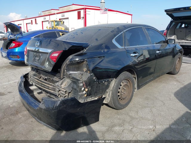 1N4AL3AP2GN365498 Nissan Altima 2.5 S