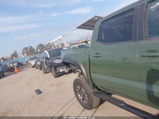 3TMAZ5CN4NM170557 Toyota Tacoma Trd Off Road