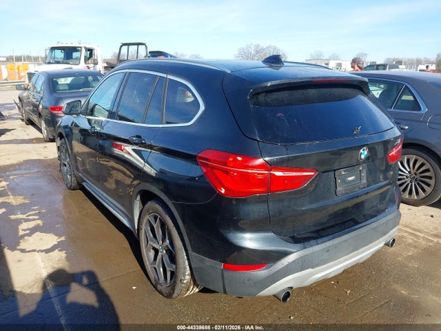 44338688 :رقم المزاد ، WBXHT3C33H5F81659 vin ، 2017 Bmw X1 Xdrive28i مزاد بيع