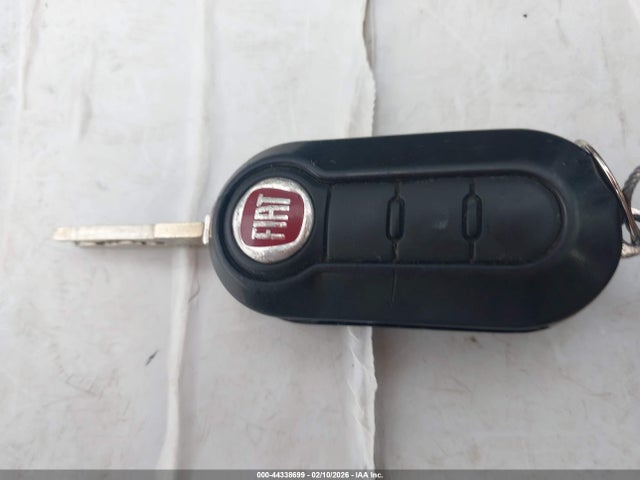 2013 FIAT 500 3C3CFFAR2DT573992 Photo 10