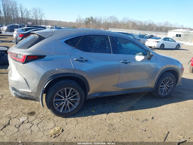 44338742 :رقم المزاد ، 2T2GGCEZ8NC015499 vin ، 2022 Lexus Nx 350 Premium مزاد بيع