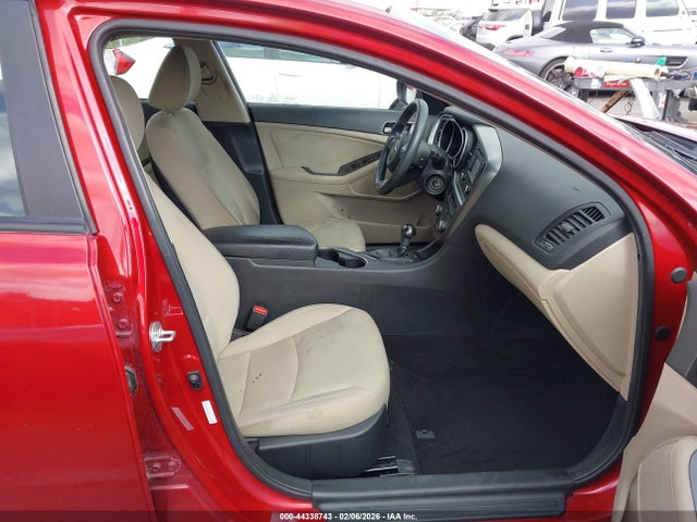 5XXGM4A71FG517188 KIA Optima Lx