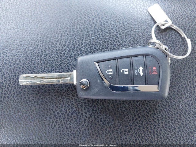 44338754 :رقم المزاد ، 4T1B11HK9KU792805 vin ، 2019 Toyota Camry Se مزاد بيع