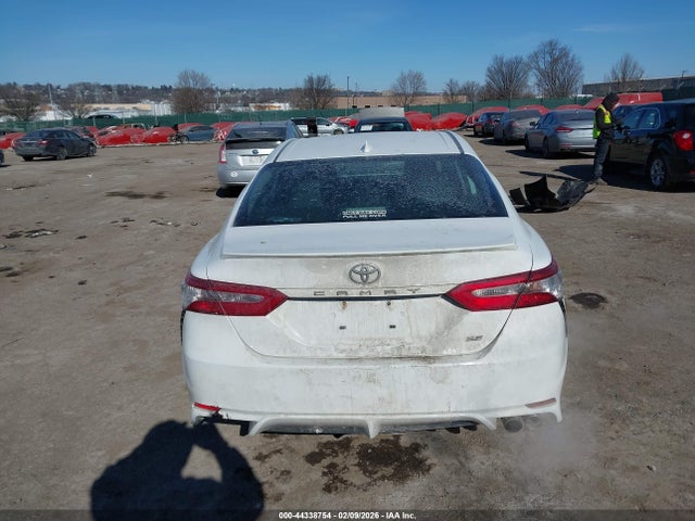44338754 :رقم المزاد ، 4T1B11HK9KU792805 vin ، 2019 Toyota Camry Se مزاد بيع
