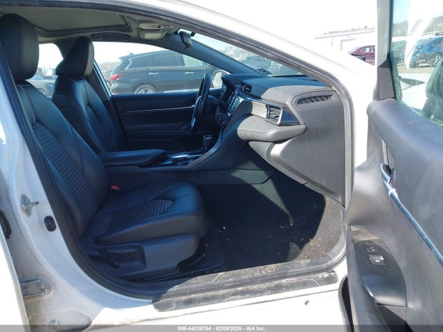 44338754 :رقم المزاد ، 4T1B11HK9KU792805 vin ، 2019 Toyota Camry Se مزاد بيع