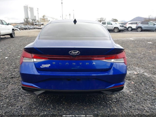 5NPLM4AG9MH035469 Hyundai ELANTRA SEL