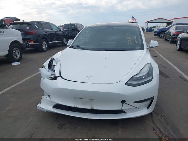 44338783 :رقم المزاد ، 5YJ3E1EA9KF299837 vin ، 2019 Tesla Model 3 Long Range/mid Range/standard Range/standard Range Plus مزاد بيع
