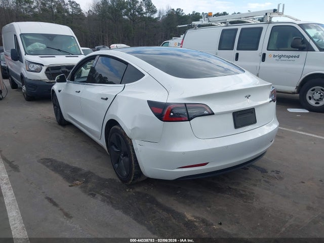 2019 TESLA MODEL 3 5YJ3E1EA9KF299837 Photo 2