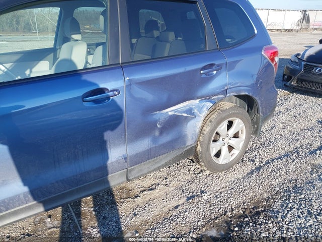 Subaru Forester 2.5i Premium 2015 JF2SJADC3FH510824 Image 6