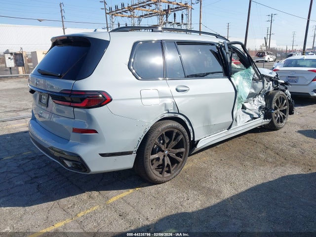 5UX23EM08T9122451 BMW X7 Xdrive40i