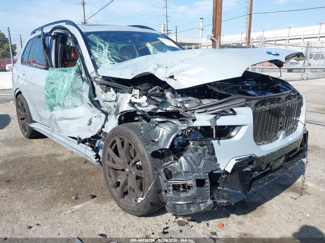 5UX23EM08T9122451 BMW X7 Xdrive40i