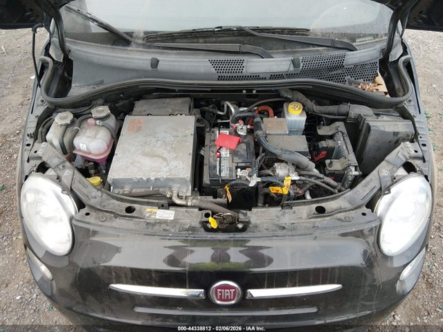 2013 FIAT 500E 3C3CFFGE4DT714145 Photo 9