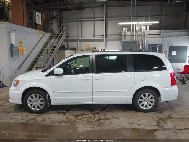 Aukcja sprzedaży 2016 Chrysler Town & Country Lx, vin: 2C4RC1AG6GR238984, numer aukcji: 44338817