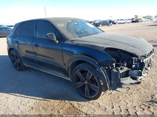 2019 PORSCHE CAYENNE WP1AA2AY2KDA17460 Photo 0